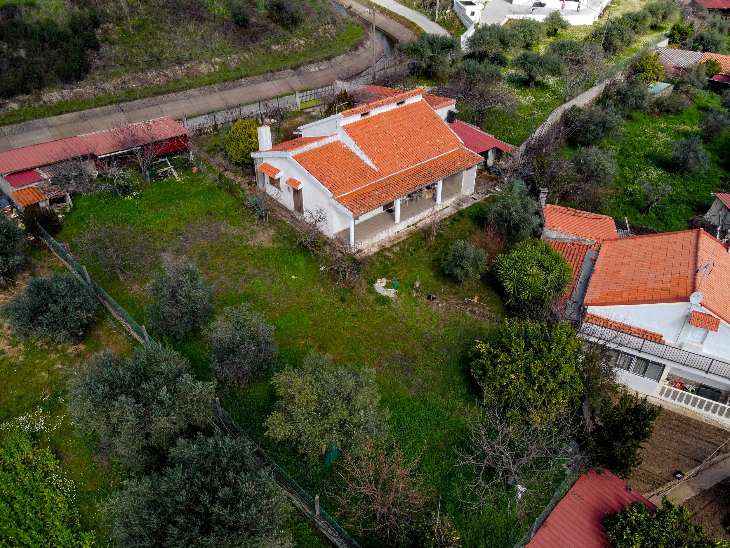 Beautiful House with big Garden at the Canal - Image 36