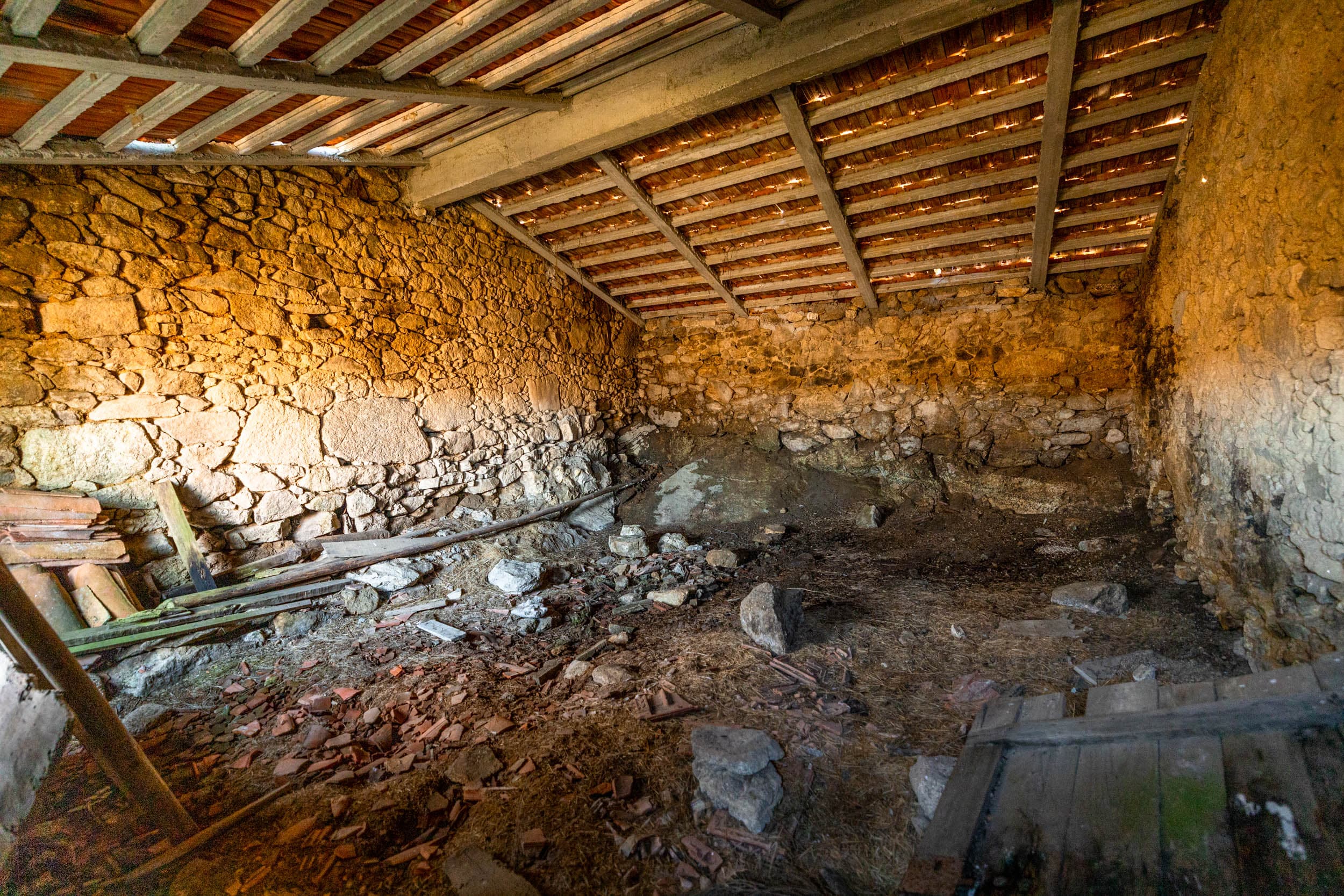 Stone Houses by the River - Image 12