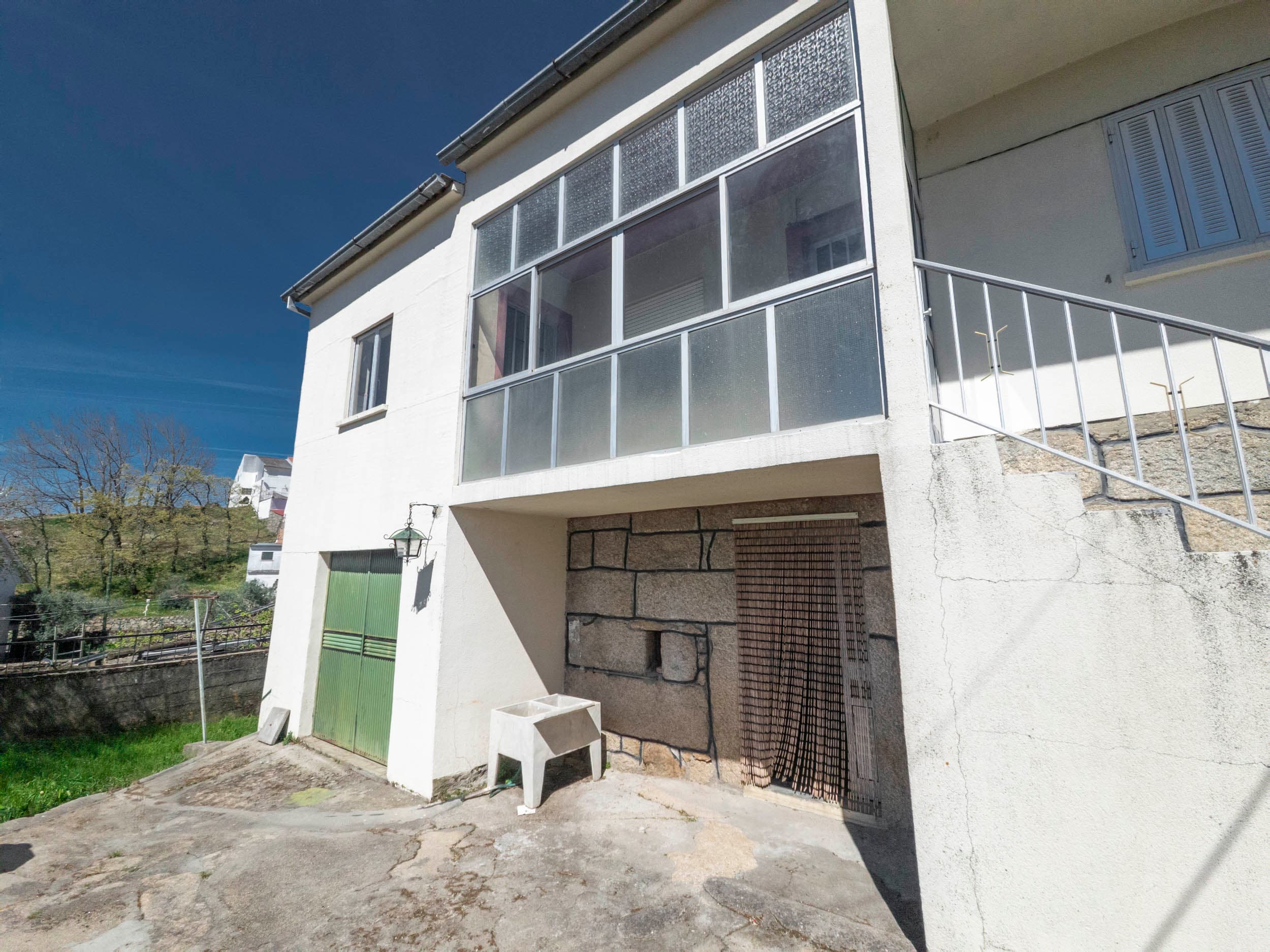 T3 Village Home with small garden. - Image 3